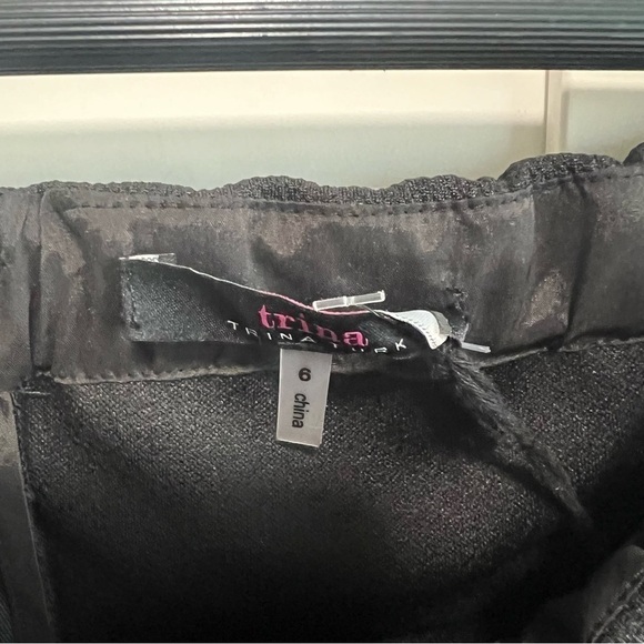 Trina Trina Turk Miley Textured Ponte Off-The-Shoulder Dress, New with Tags - Picture 4 of 6